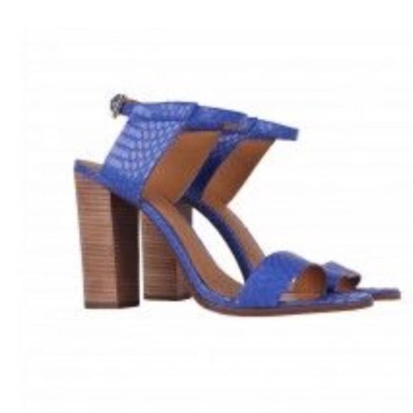 Coach Lexy leather embossed stacked heel - Picture 2 of 3